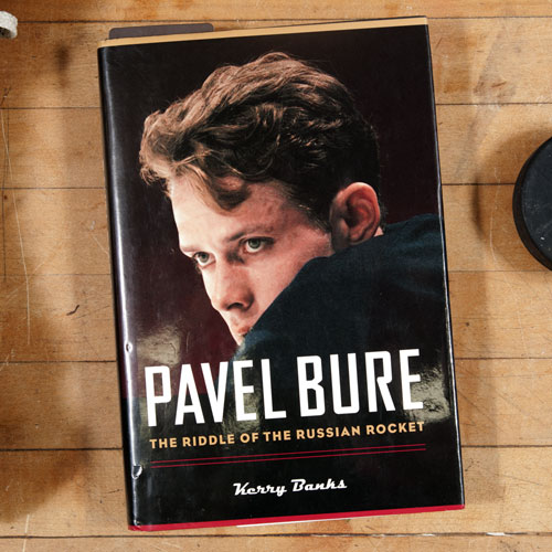 a biography and life work of phil esposito a professional hockey player Stanislav stan mikita (born stanislav guoth may 20, 1940), is a slovak-born canadian retired professional ice hockey player, generally regarded as the (a mark broken two years later by former teammate phil esposito and currently held by stan mikita's biography at legends of hockey. a biography and life work of phil esposito a professional hockey player Stanislav stan mikita (born stanislav guoth may 20, 1940), is a slovak-born canadian retired professional ice hockey player, generally regarded as the (a mark broken two years later by former teammate phil esposito and currently held by stan mikita's biography at legends of hockey.